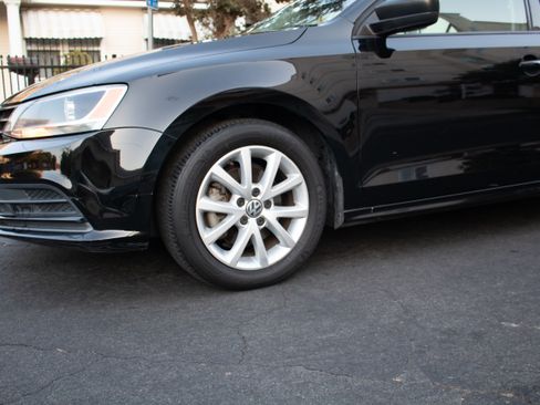 Used 2015 Volkswagen Jetta SE image 21