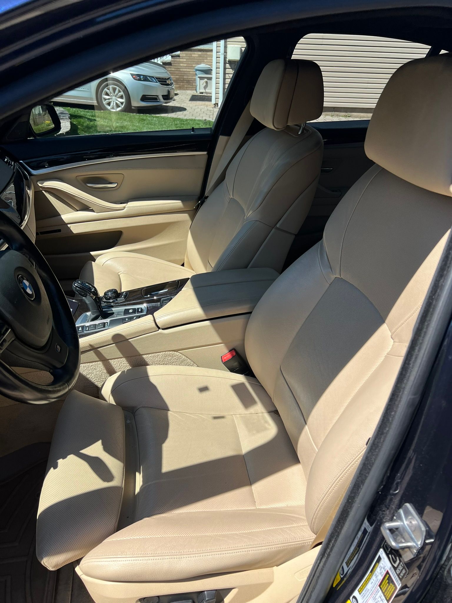 Used 2013 BMW 550i Sedan RWD image 15