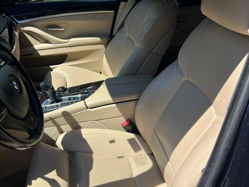 Used 2013 BMW 550i Sedan image 15