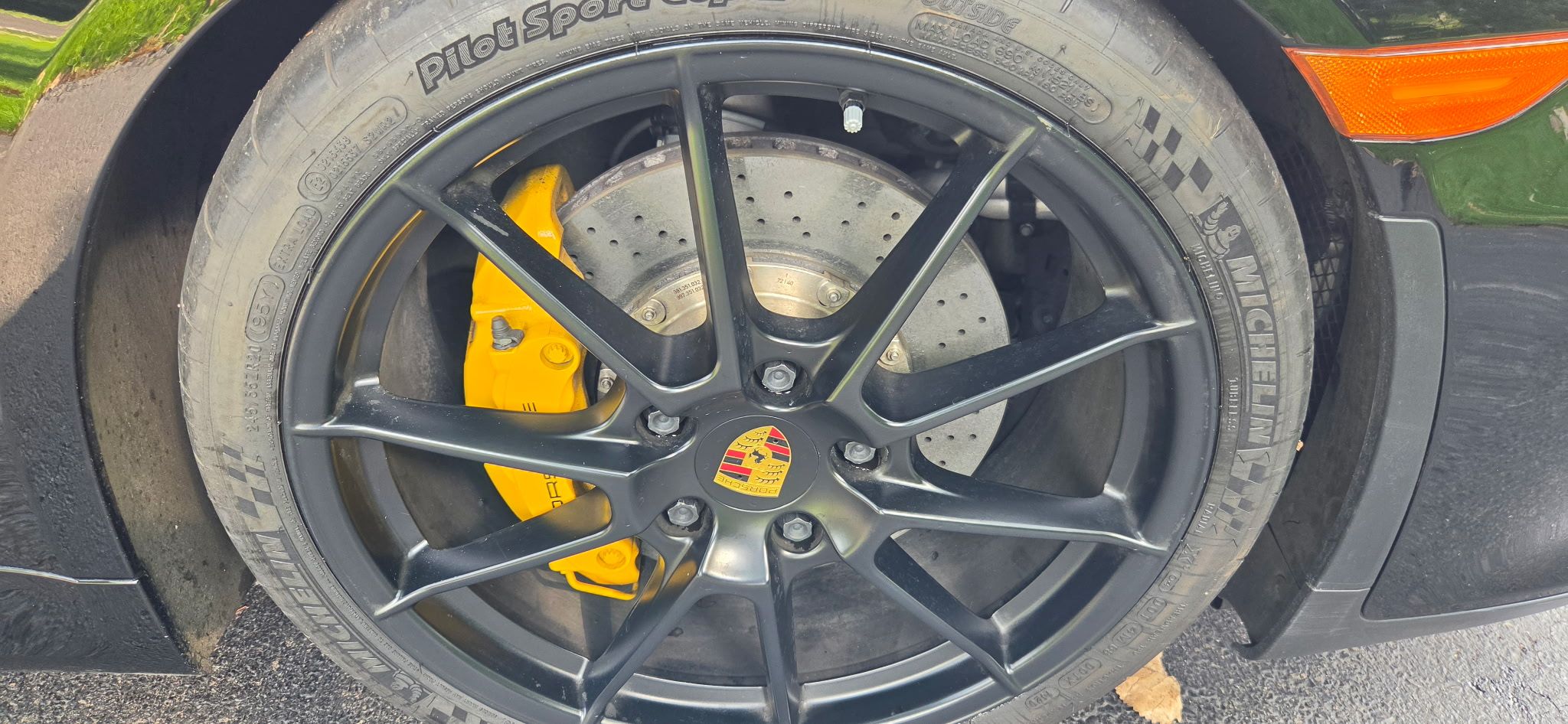 Used 2016 Porsche Boxster Spyder RWD image 20