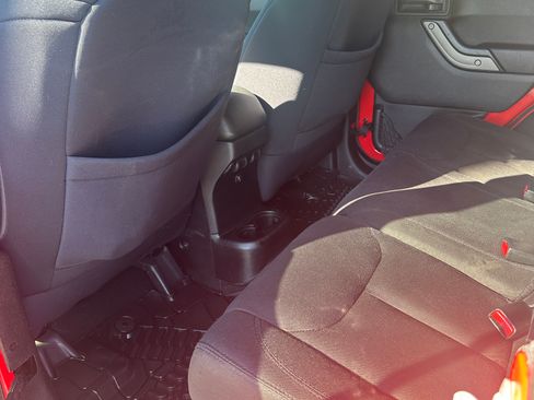 Used 2015 Jeep Wrangler Unlimited Sport w/ Quick Order Package 23S image 13