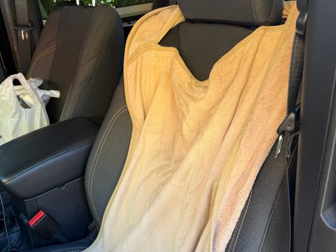 Used 2024 Jeep Wrangler Sport image 4