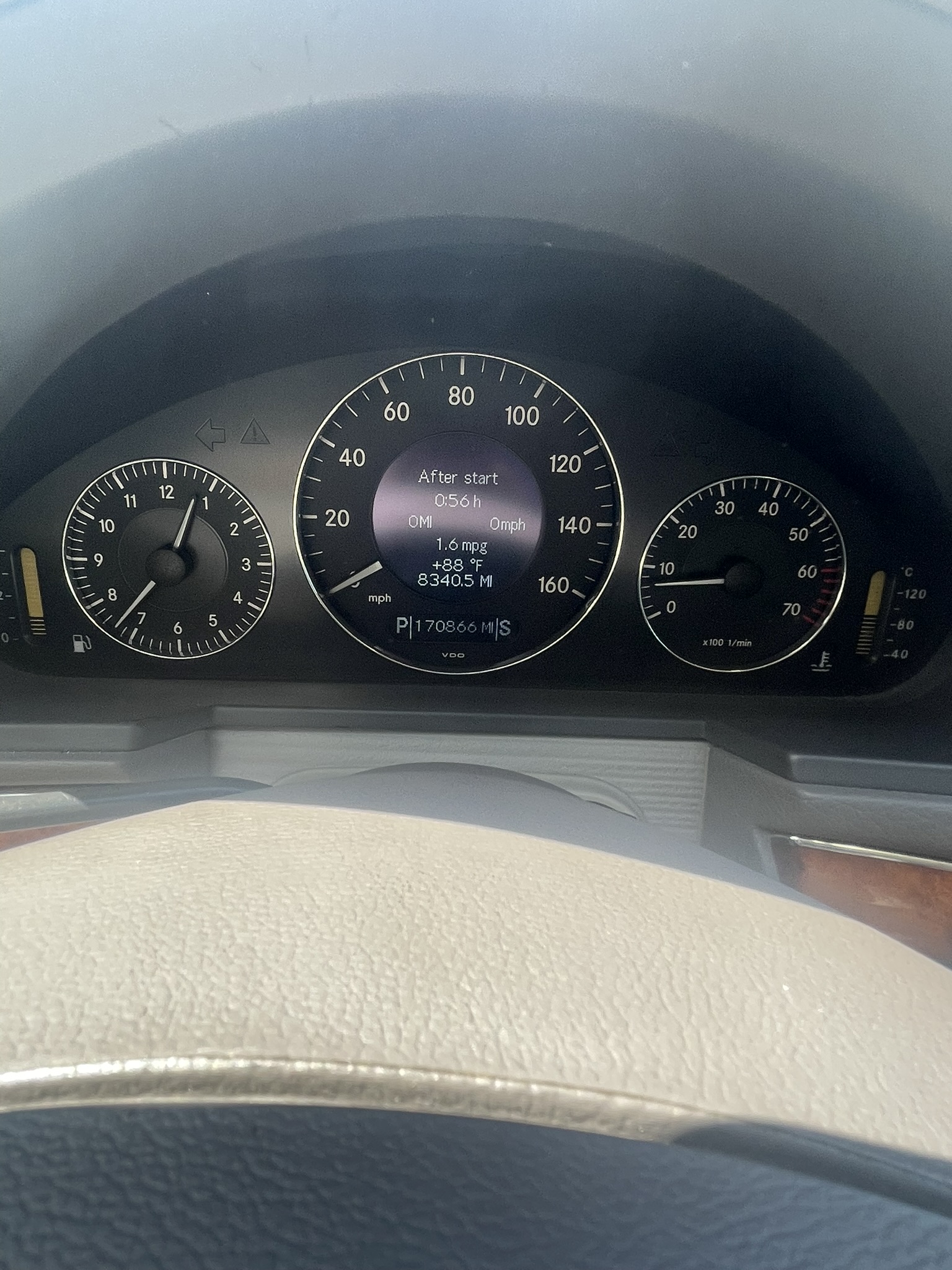 Used 2003 Mercedes-Benz E 320 Sedan image 11