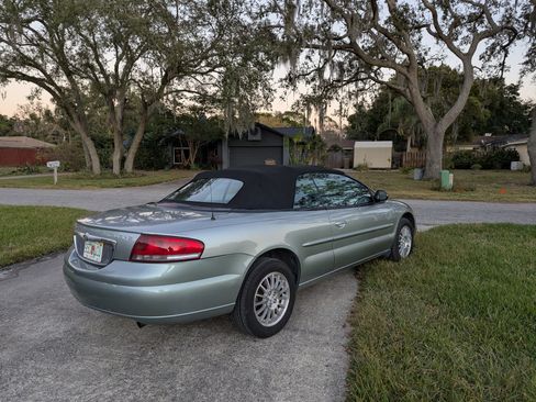 Used 2006 Chrysler Sebring Touring image 4