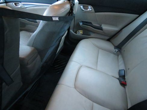 Used 2015 Honda Civic Hybrid Sedan image 22