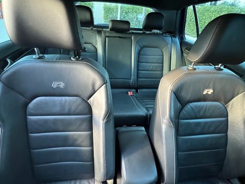 Used 2017 Volkswagen Golf Hatchback Sedan 4D image 21