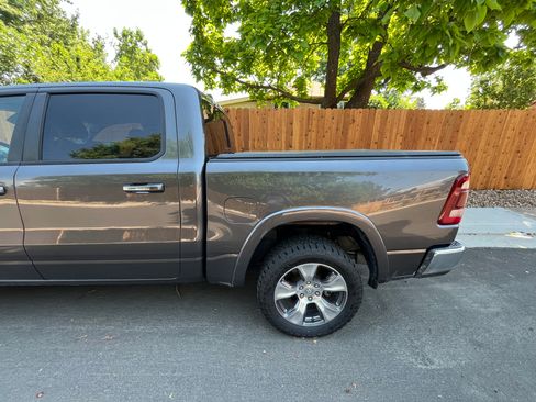 Used 2022 RAM 1500 Laramie AWD/4WD image 21