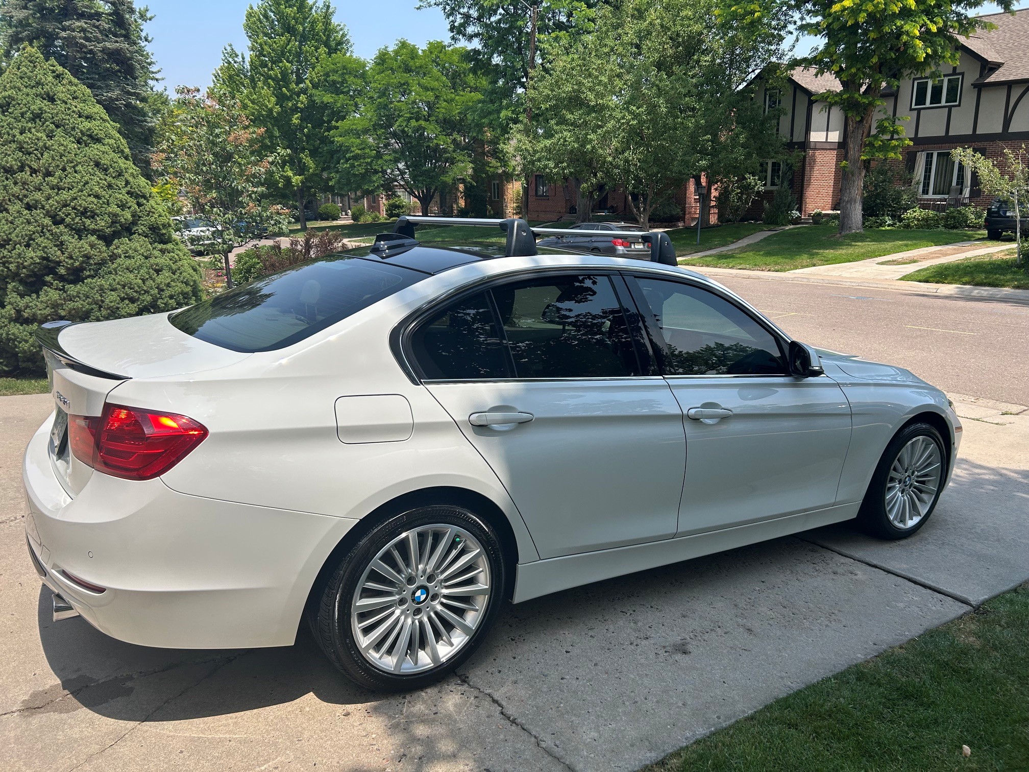Used 2015 BMW 335i xDrive Sedan AWD/4WD image 7