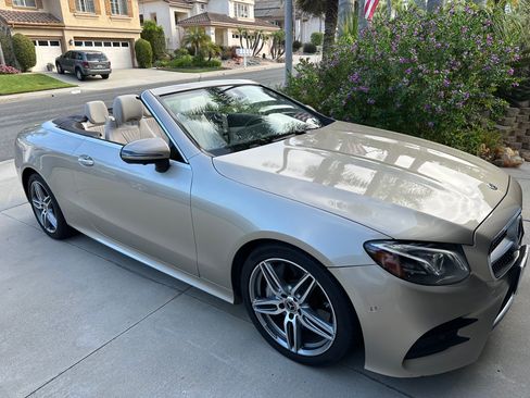 Used 2019 Mercedes-Benz E 450 4MATIC Cabriolet image 1