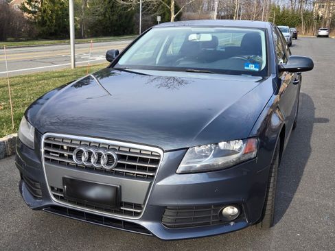 Used 2011 Audi A4 2.0T Premium image 4