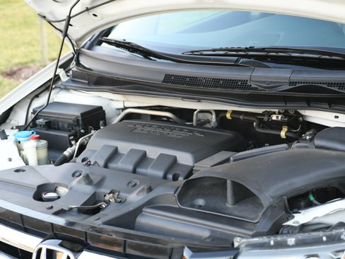 Used 2015 Honda Odyssey Touring image 9