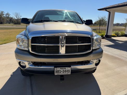 Used 2009 Dodge Ram 2500 Truck SLT w/ Popular Equipment Group image 8