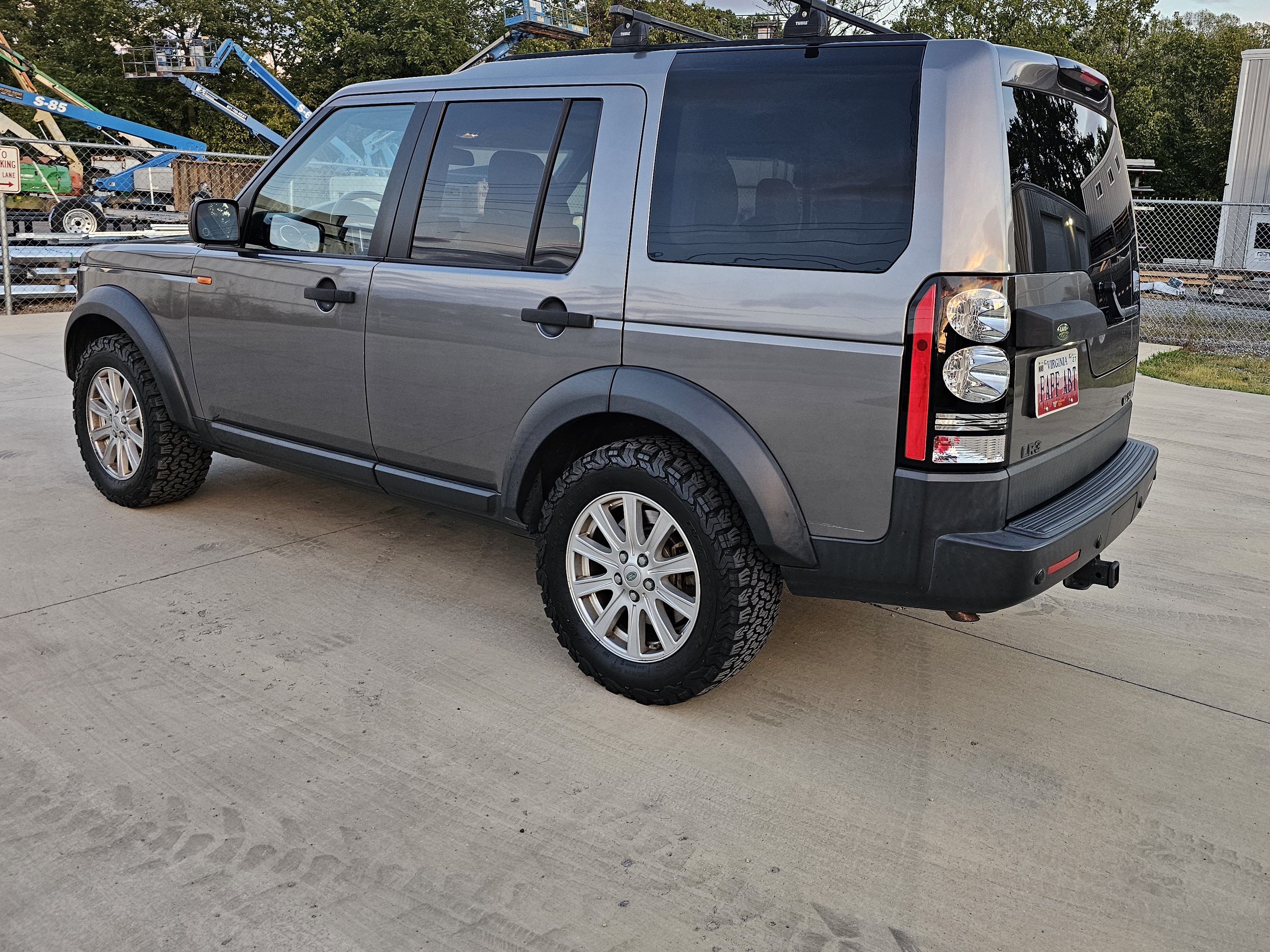 Used 2008 Land Rover LR3 SE AWD/4WD image 9
