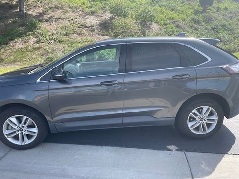 Used 2017 Ford Edge SEL w/ Cargo Accessory Package image 4