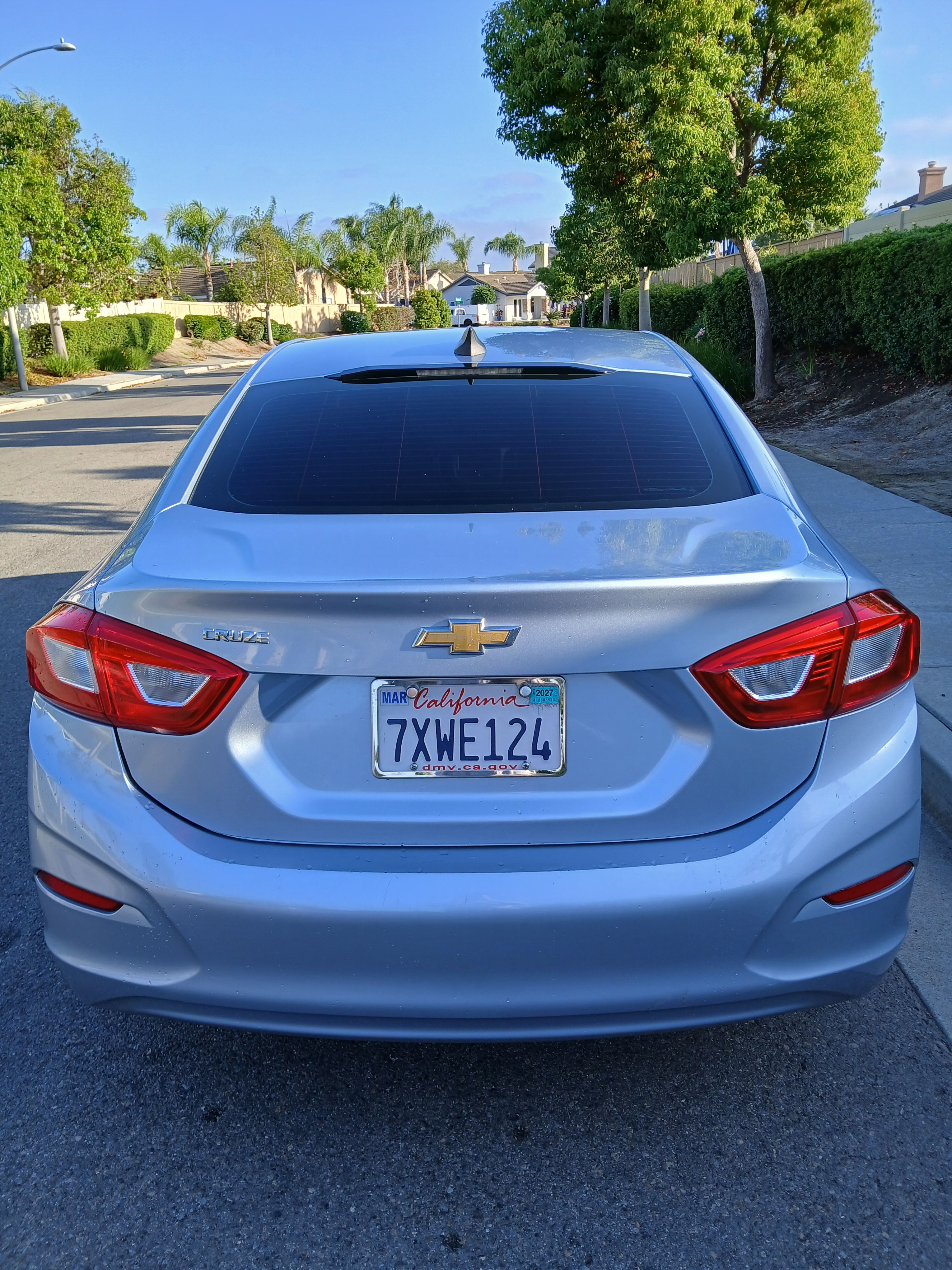 Used 2017 Chevrolet Cruze LS FWD image 5
