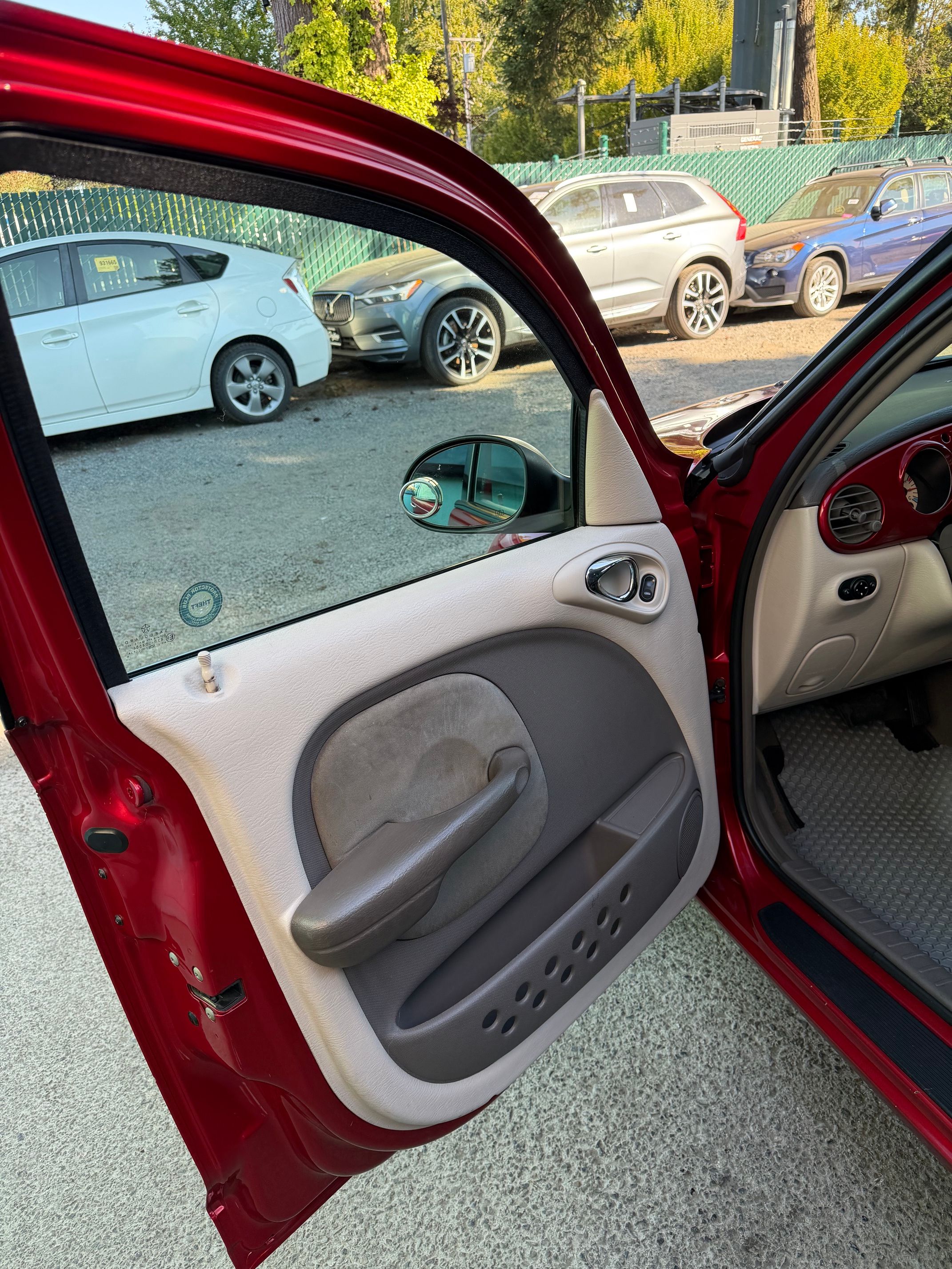 Used 2001 Chrysler PT Cruiser FWD image 10