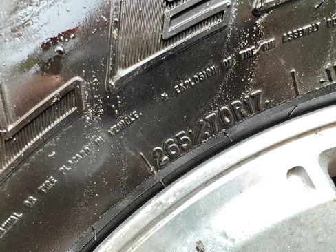 Used 2005 Toyota 4Runner Limited image 21