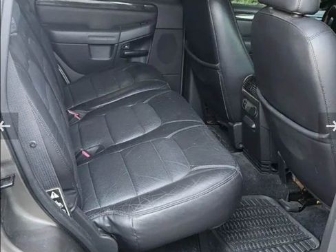 Used 2002 Ford Explorer Limited image 5