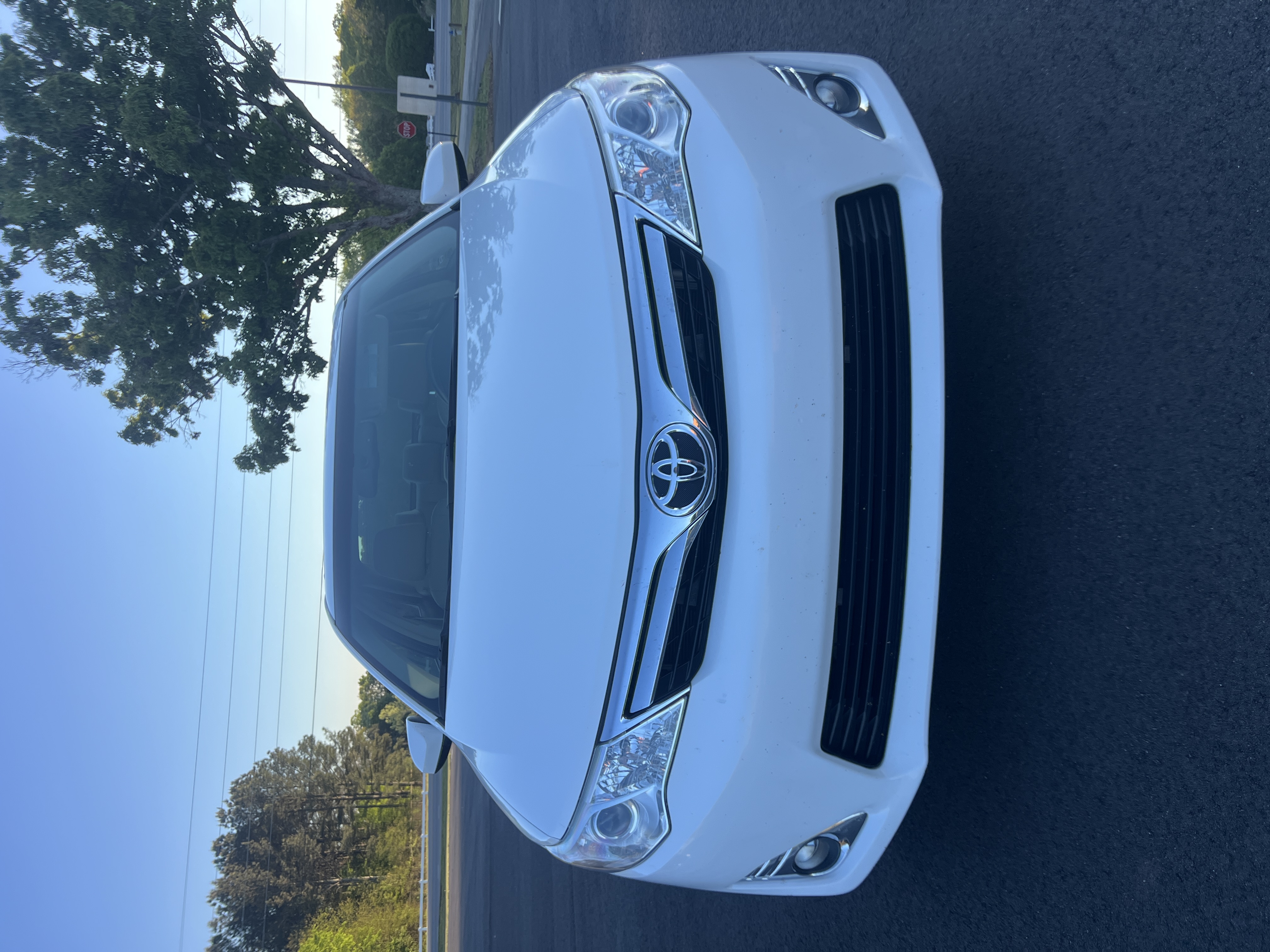 Used 2012 Toyota Camry XLE FWD image 2