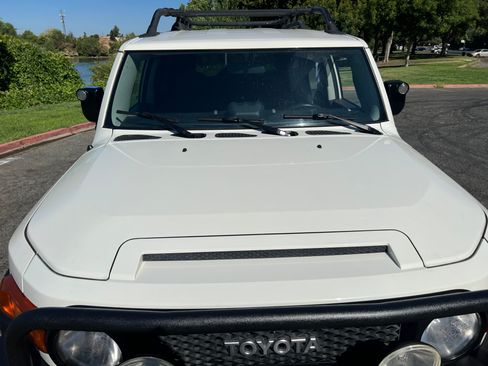 Used 2008 Toyota FJ Cruiser 4WD image 21