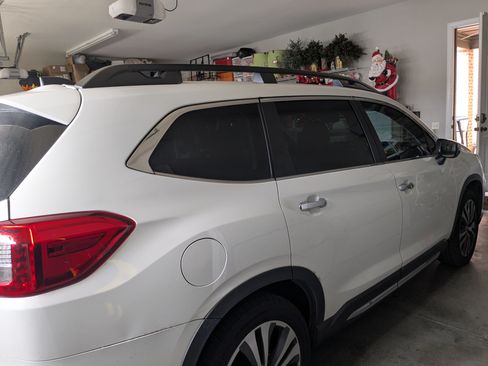 Used 2019 Subaru Ascent Touring image 2