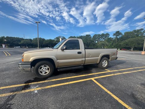 Used 2004 Chevrolet Silverado 1500 4x4 Regular Cab w/ Light Duty Power Package image 6