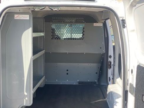 Used 2019 Nissan NV200 SV image 10