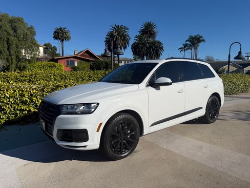 Used 2018 Audi Q7 3.0T Premium Plus w/ Premium Plus Package image 4