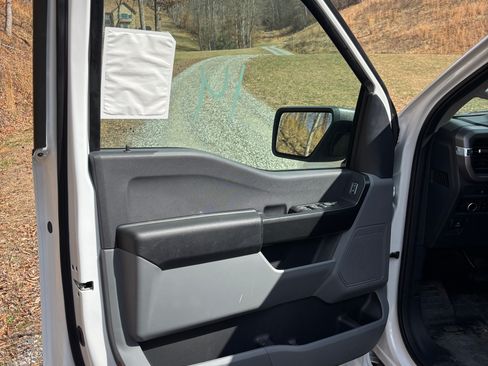 Used 2025 Ford F150 XL image 10