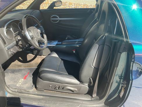 Used 2005 Chevrolet SSR w/ Preferred Equipment Group image 11