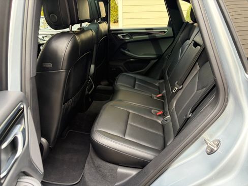 Used 2018 Porsche Macan Sport Edition image 12