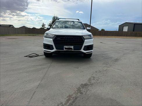 Used 2019 Audi Q7 3.0T Prestige w/ Prestige Package AWD/4WD image 2
