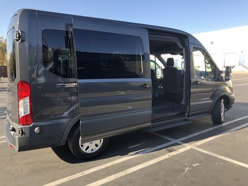 Used 2016 Ford Transit 350 XLT image 2