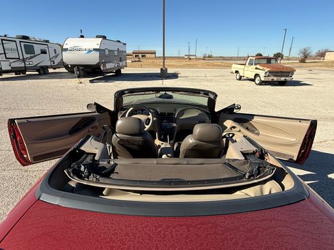 Used 2001 Ford Mustang Cobra image 12