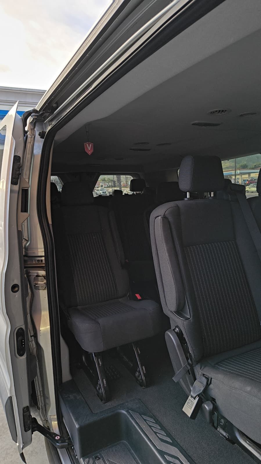 Used 2016 Ford Transit 350 XLT RWD image 6
