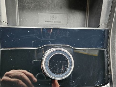 Used 2024 Jeep Grand Cherokee Laredo X w/ Luxury Tech Group I image 32