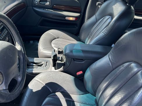 Used 2000 Chrysler 300M FWD image 8