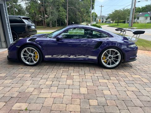 Used 2016 Porsche 911 GT3 RS image 2