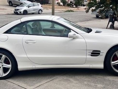 Used 2005 Mercedes-Benz SL 500 image 2