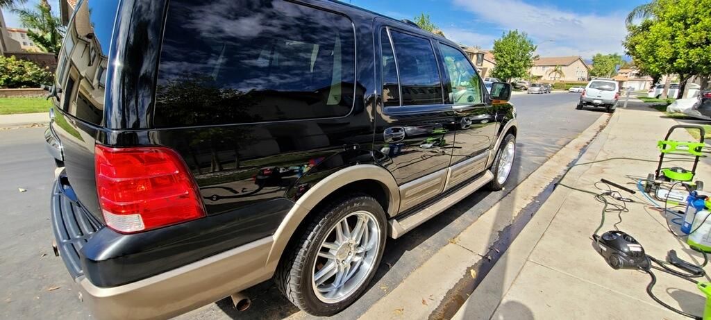 Used 2004 Ford Expedition Eddie Bauer RWD image 6