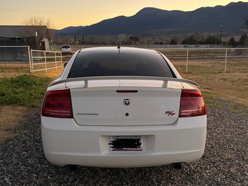 Used 2008 Dodge Charger R/T image 2