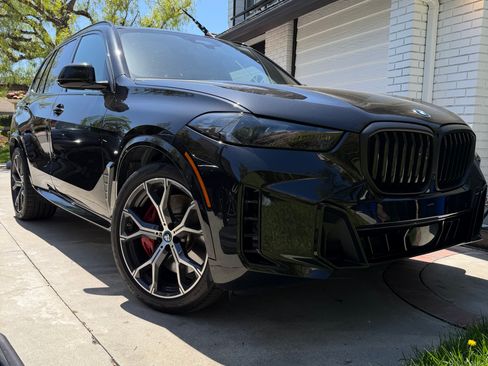 Used 2025 BMW X5 xDrive50e w/ Executive Package AWD/4WD image 8