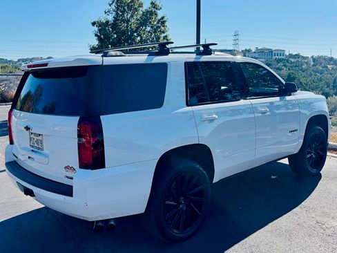 Used 2018 Chevrolet Tahoe Premier image 2