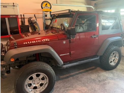 Used 2007 Jeep Wrangler Rubicon w/ PWR Convenience Group AWD/4WD image 2