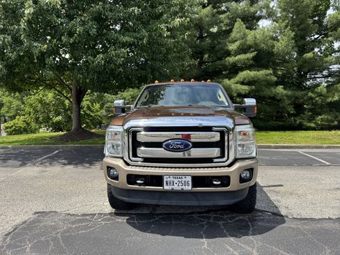 Used 2012 Ford F350 Lariat w/ Chrome Pkg AWD/4WD image 8