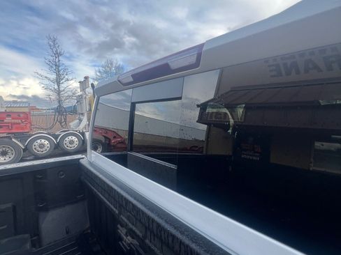 Used 2023 GMC Sierra 3500 SLE w/ SLE Value Package image 13