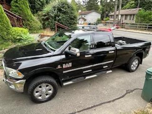 Used 2016 RAM 3500 Laramie image 1