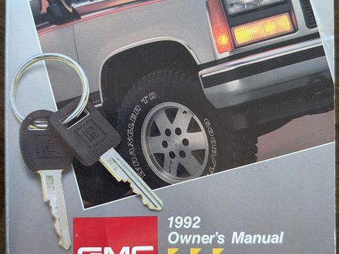 Used 1992 GMC Sierra 1500 2WD Regular Cab image 13