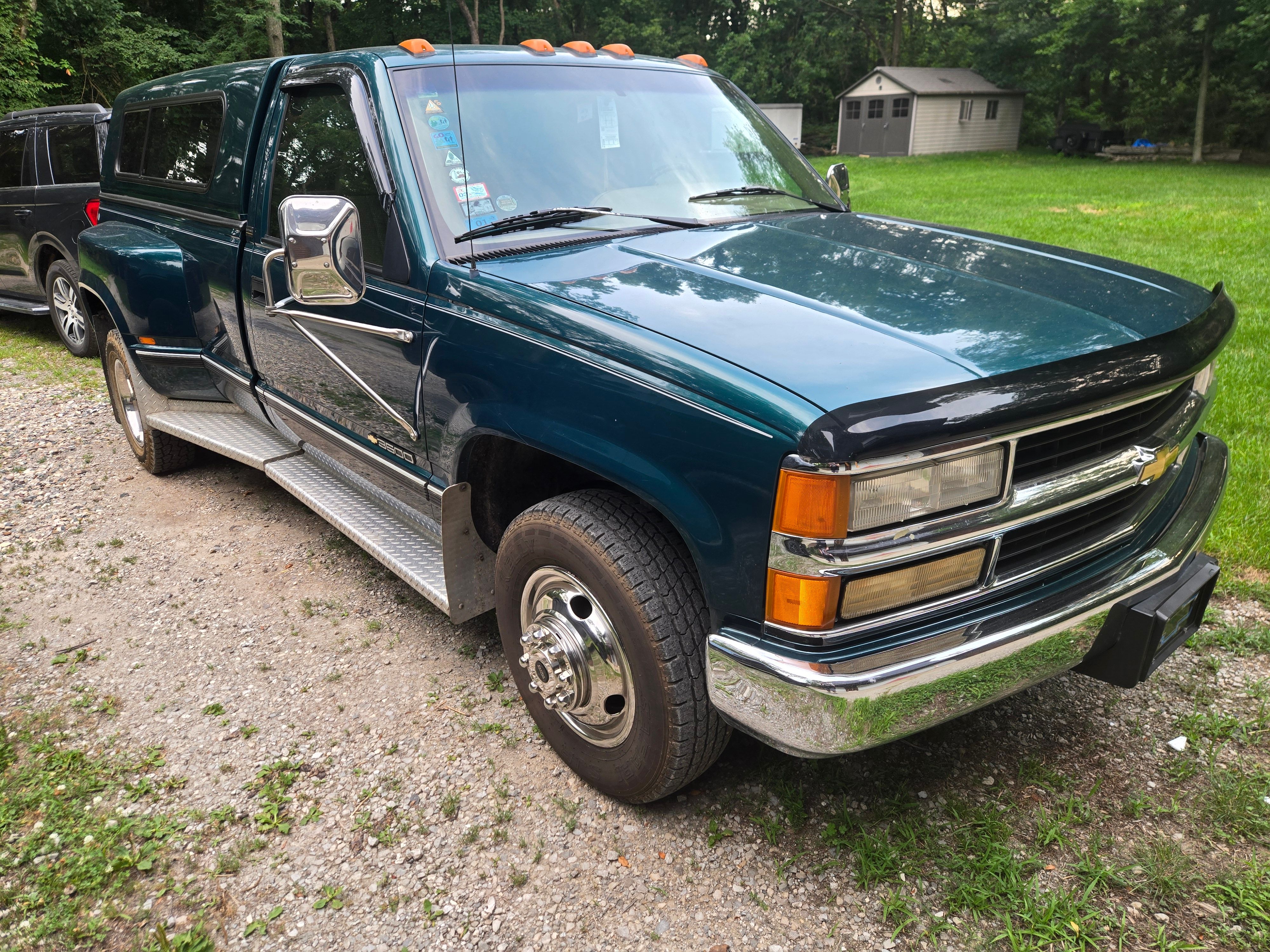 Used 1995 Chevrolet Silverado 3500 2WD Regular Cab image 2
