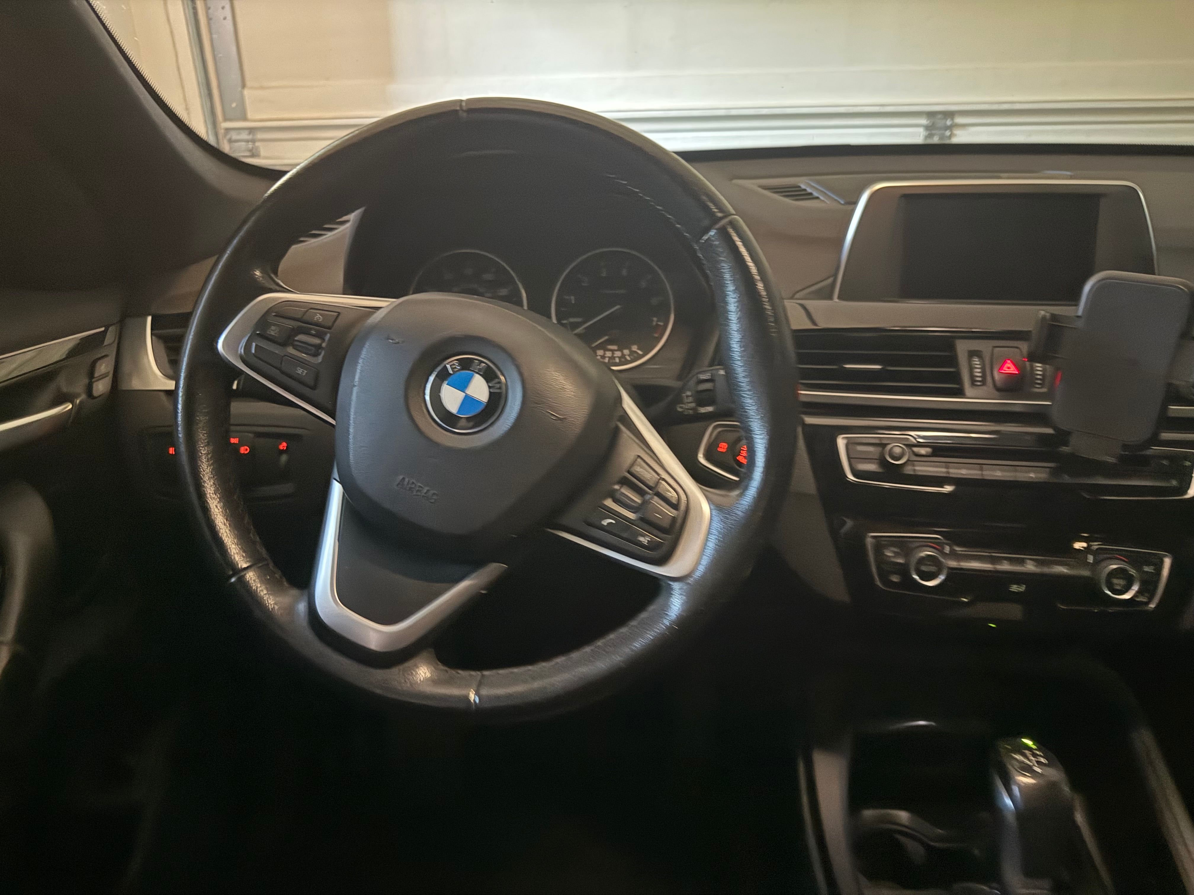 Used 2017 BMW X1 sDrive28i FWD image 10